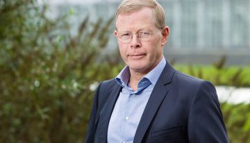 ‘Bring in the Dutch’