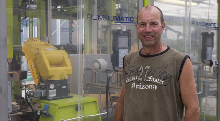 ‘Fewer neck and shoulder complaints and always a uniform quality.’