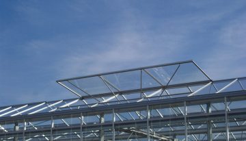 Smart CO2 dosing by listening to the plant