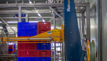 Strap stacked pallets securely for stable transportation