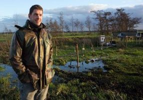 Plant-e was commissioned to conduct a pilot in which green electricity is generated by plants growing on the wet grasslands near a motorway.